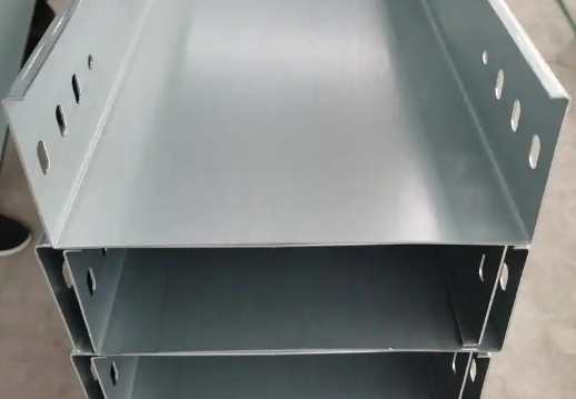 陇南生产电缆桥架，哪些设备是关键？